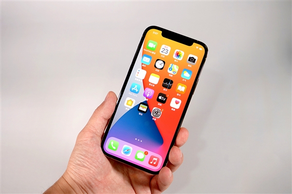 富锦苹果手机维修分享iOS 14.2修订版已到，专属iPhone 12系列 